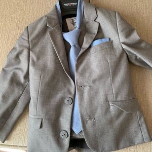 Toddler Boy Suit SZ 4T